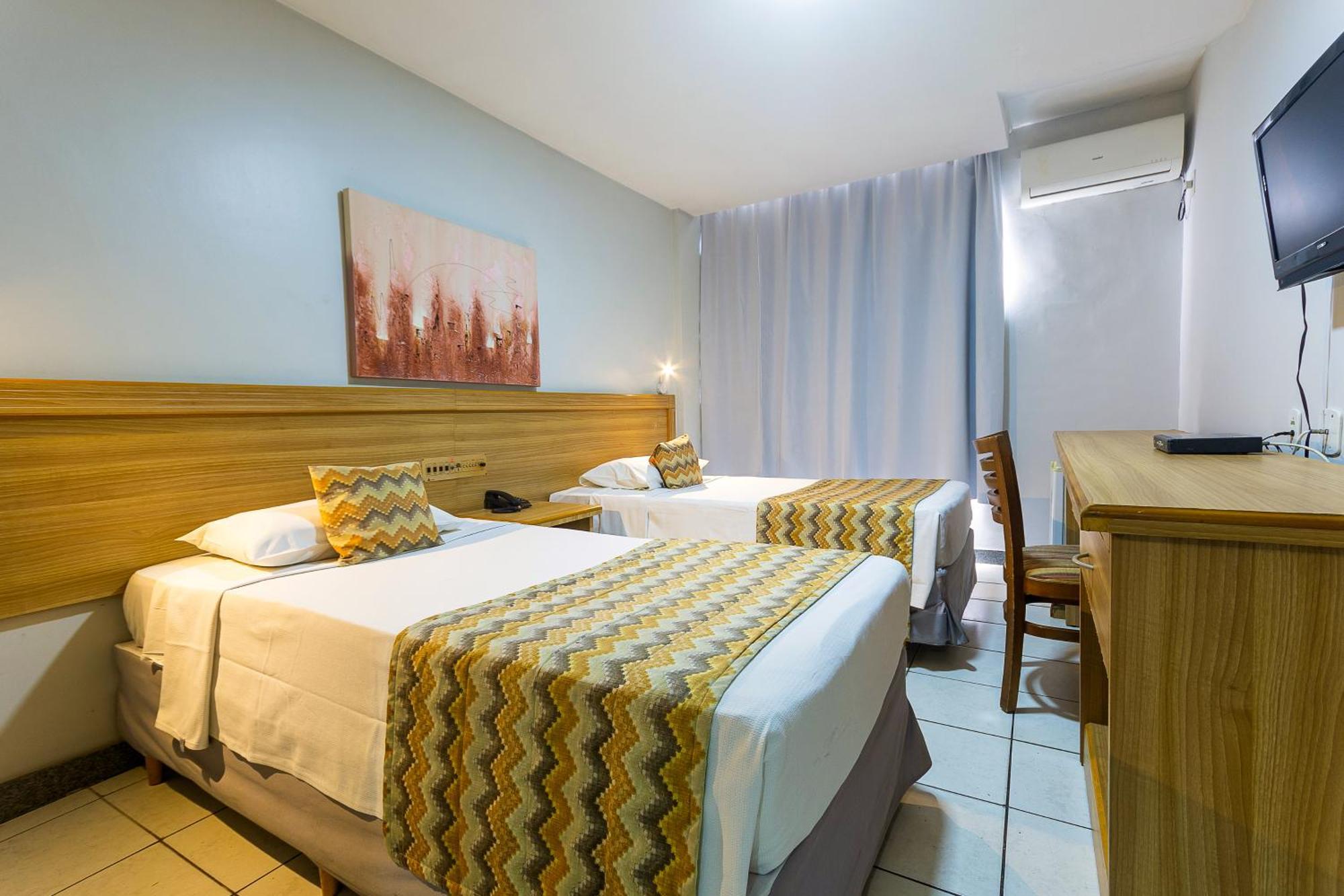 Golden Park Aeroporto 3*