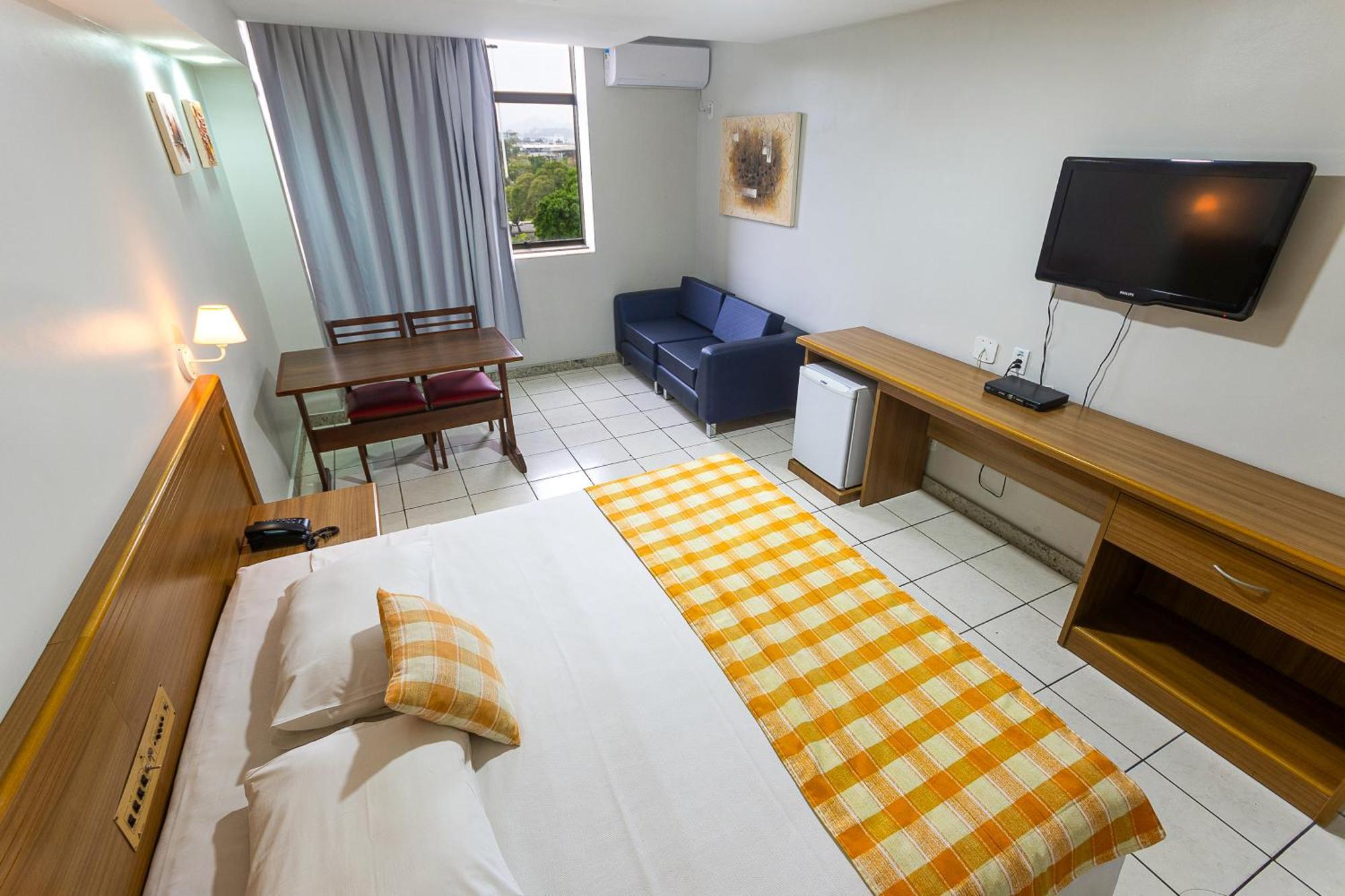 Golden Park Aeroporto 3*